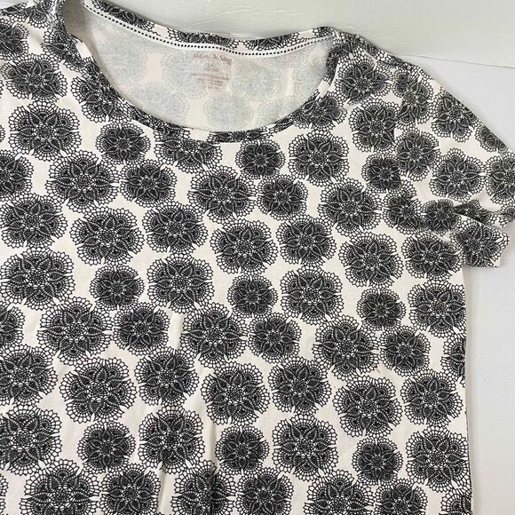 White Stag| 100% Cotton| Large - Picture 6 of 10